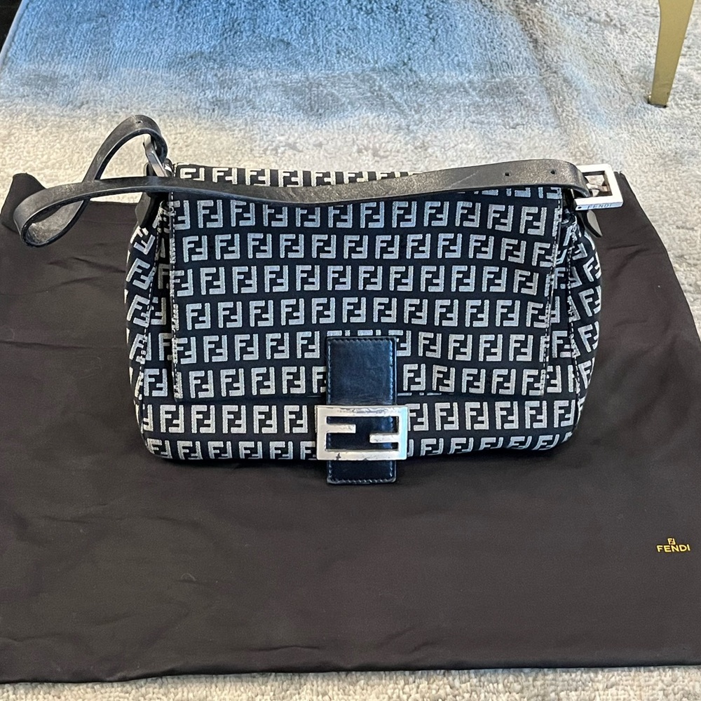 🔥Fendi Ladies Handbag Baguette Pattern Canvas Satchel 11.02"L x 7.87"W x 4.52"